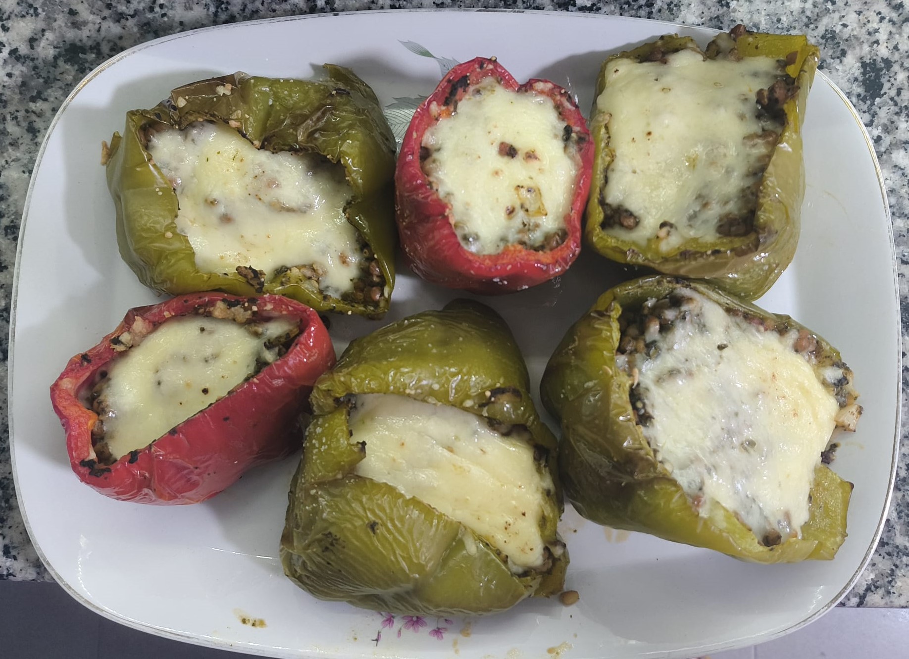 En este momento estás viendo Pimientos rellenos de lentejas